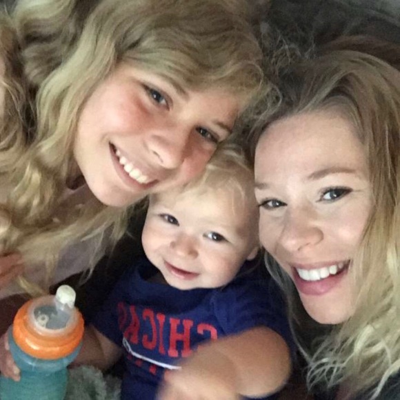 Meet your Posher, Debbie - Picture 6 of 15